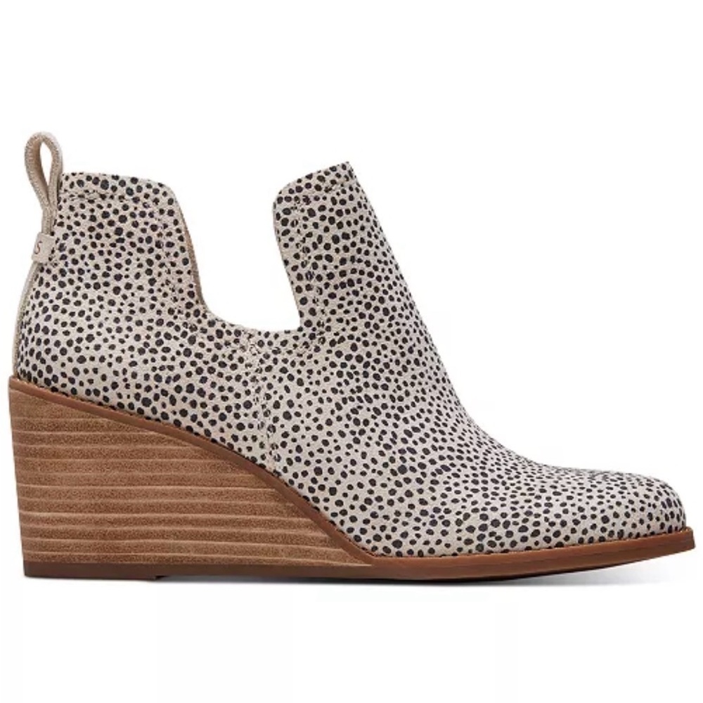 Tom’s Mini Cheetah Print Kallie Suede Boots 8.5